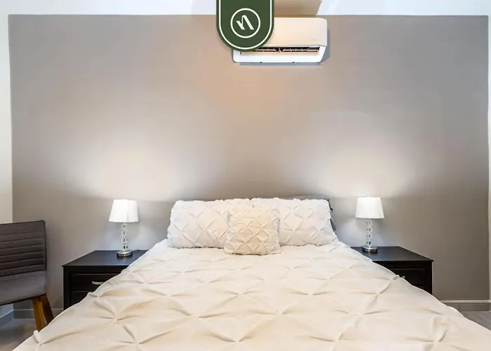 New 2 Bedroom With Private Terrace - Bbq *